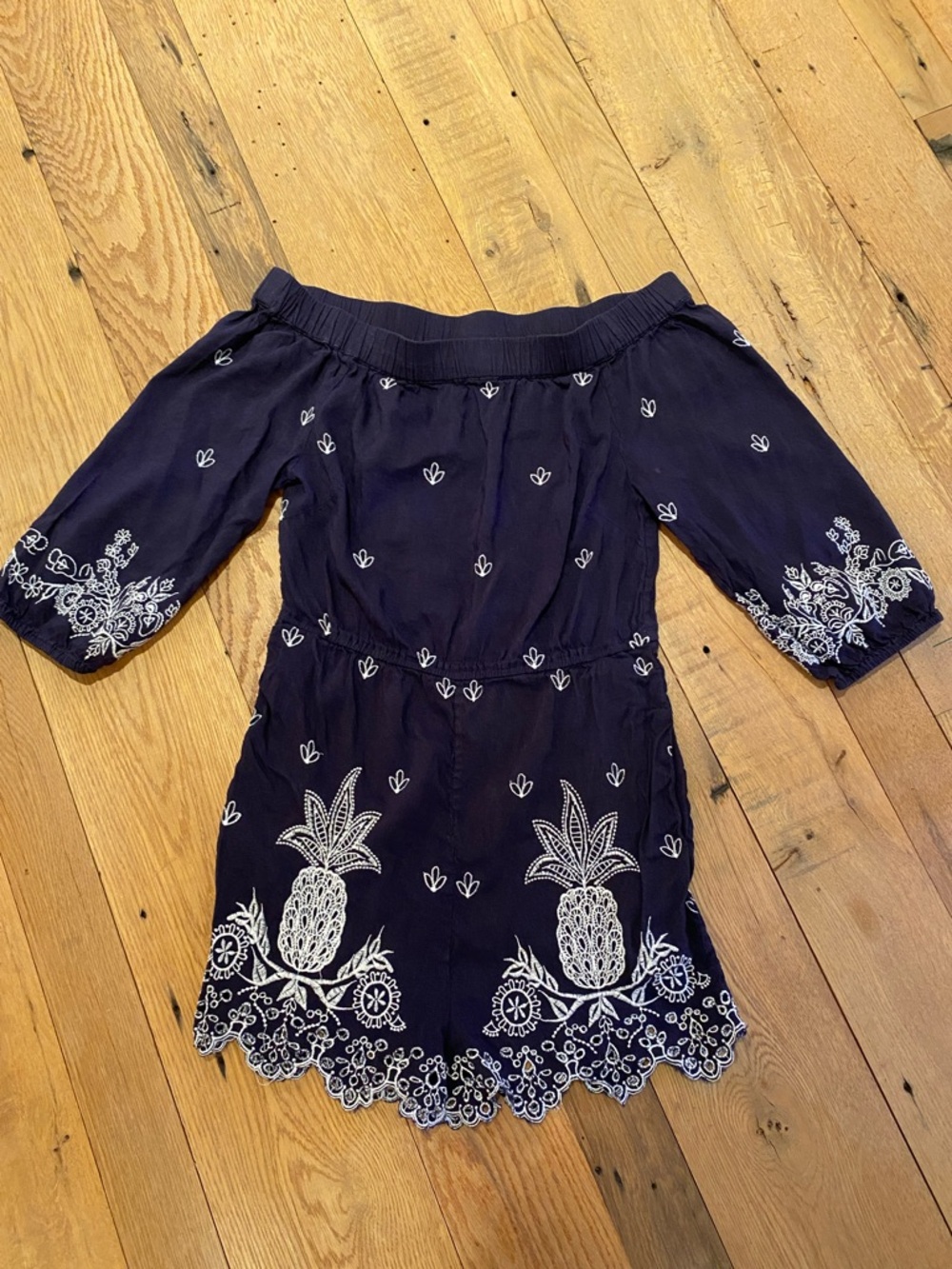 Farm Rio Anthropologie Linen Blend Pineapple Embroidered Romper Size M - Picture 2 of 10